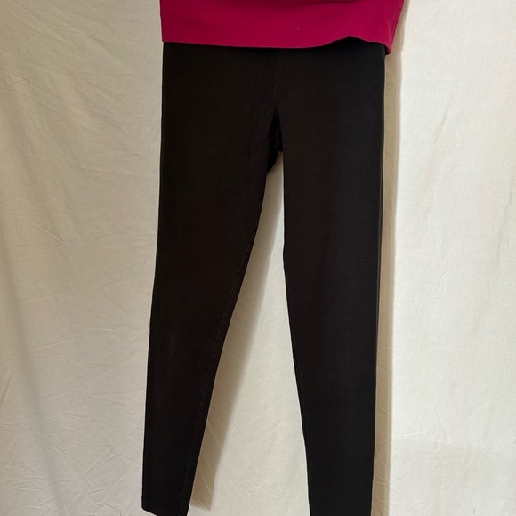 Victoria's Secret Yoga Black Leggings Sleek Full-Length - Picture 4 of 7
